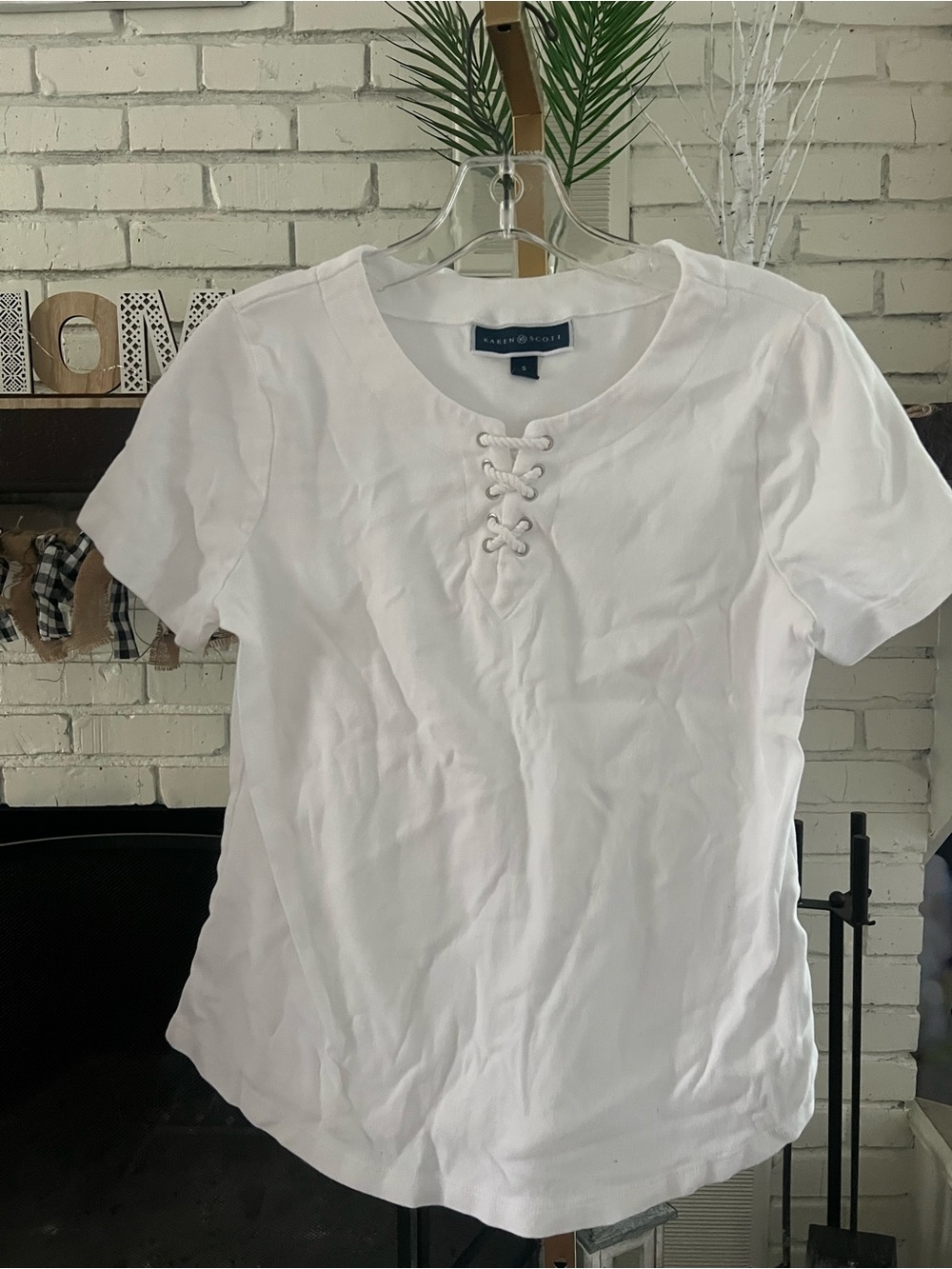 Karen Scott White Short Sleeve Lace-Up Knit Tee